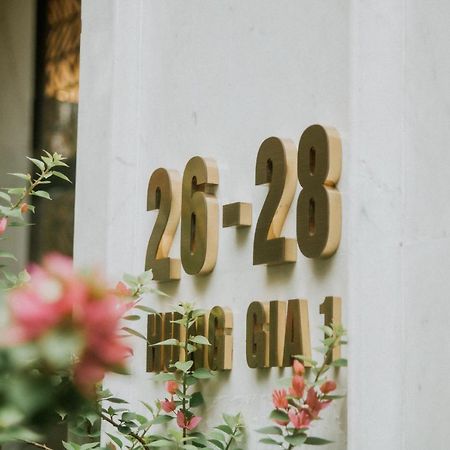 Charmaine'S Hotel & Apartment Хошимин Екстериор снимка